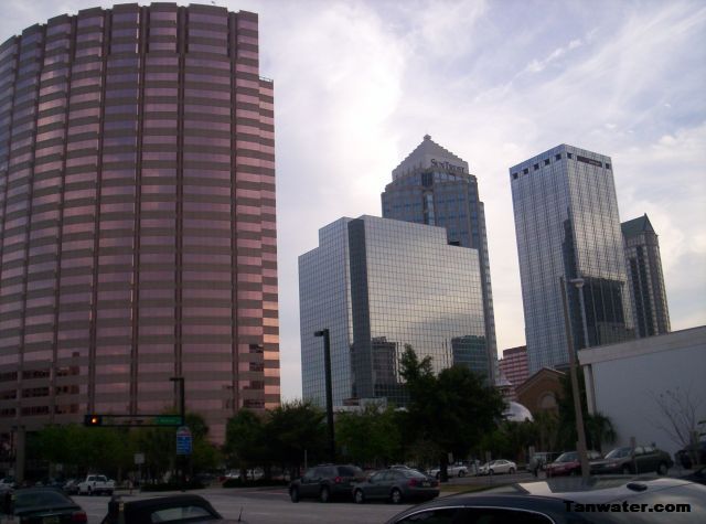 photo of downtown Tampa / Tanwater.com