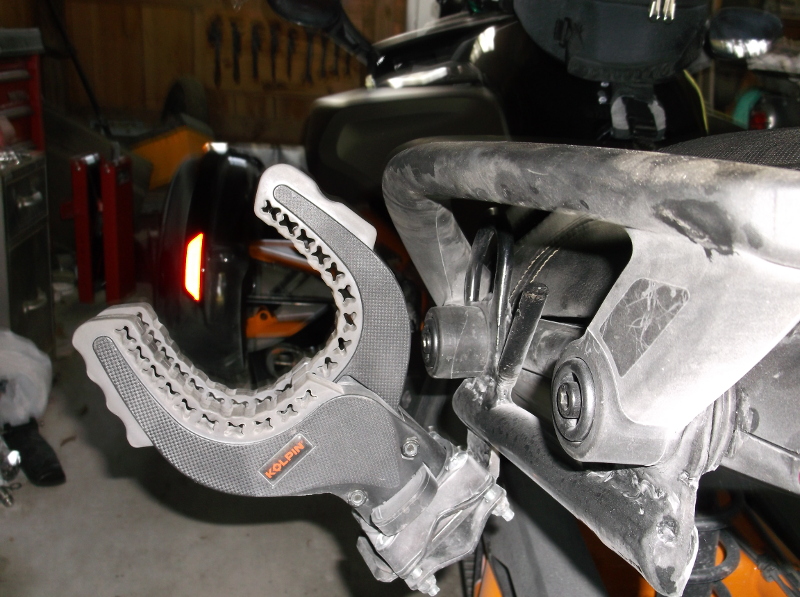 spyder-crutchholders-04.JPG
