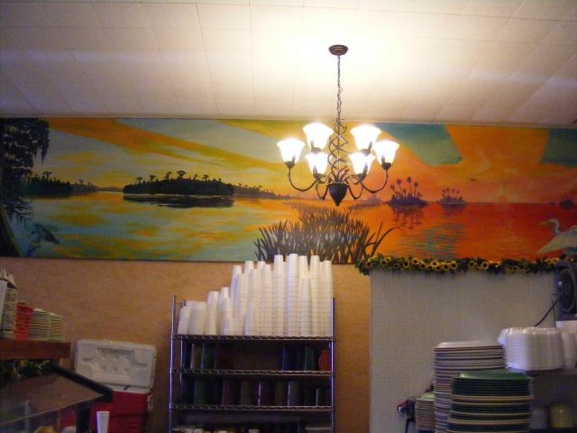 Mouth of the Suwannee wall mural.